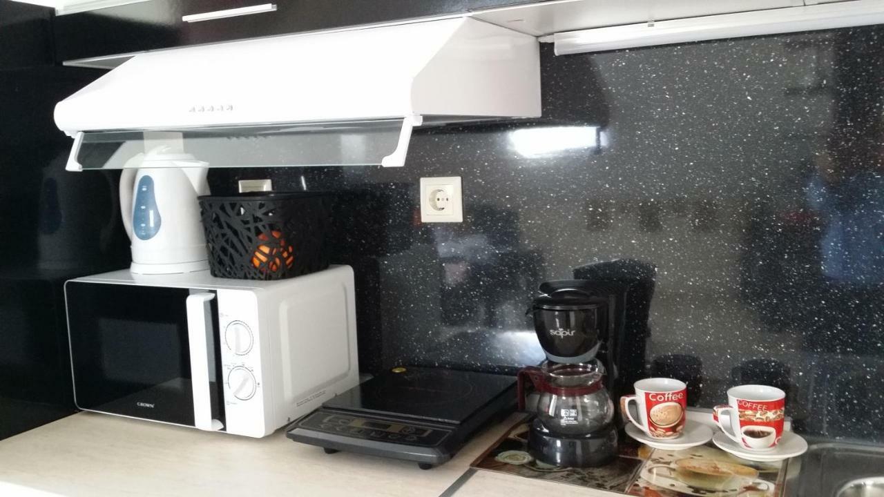 Студио Изгрев Burgas Esterno foto