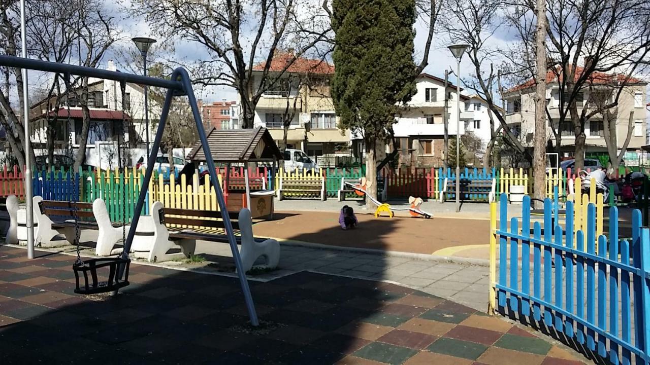 Студио Изгрев Burgas Esterno foto